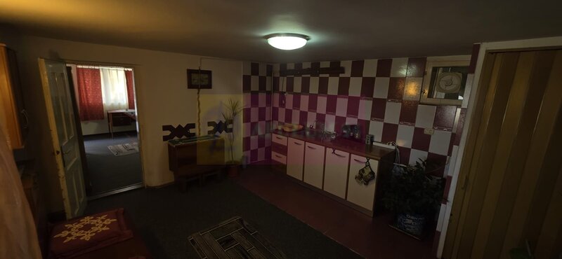 Casa de vanzare cu 6 camere in Busteni